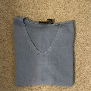 Light weight short sleeve sweater